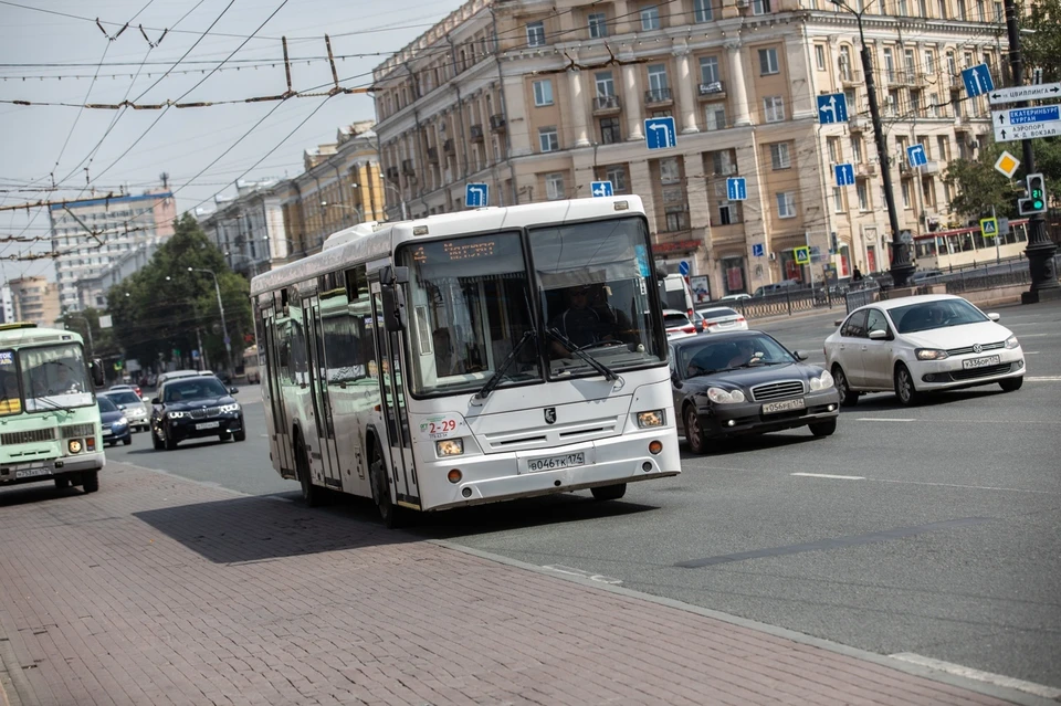 Челябинцам придется сверяться со списком маршрутов, чтобы не перепутать остановку