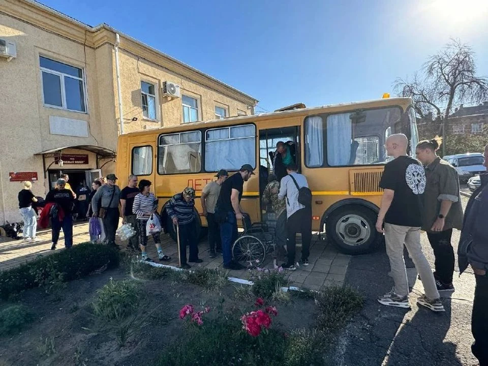 Кондратьев: Эвакуированные при атаке БПЛА в Тихорецке возвращаются домой. Фото: Анатолий Перепелин