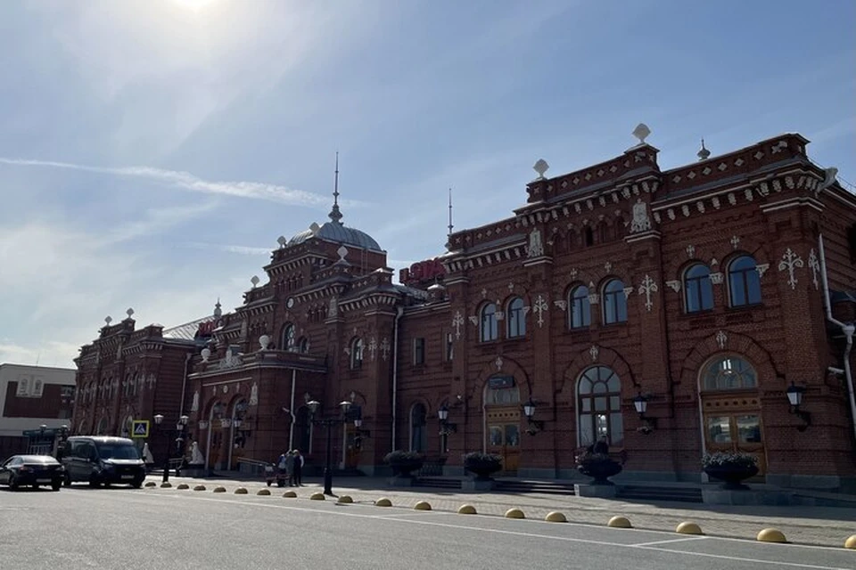 Дополнительные поезда будут курсировать с 6:30 до 22:30 по маршрутам Вахитово – Аэропорт и Казань – Аэропорт.