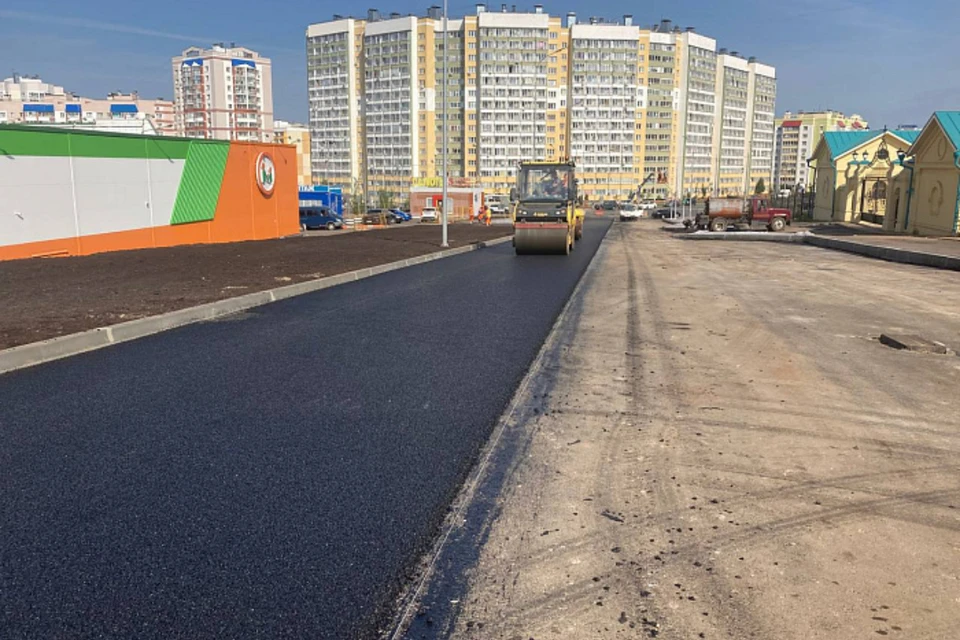 Подрядчик уже выполнил основные асфальтовые работы. Фото: kirovreg.ru