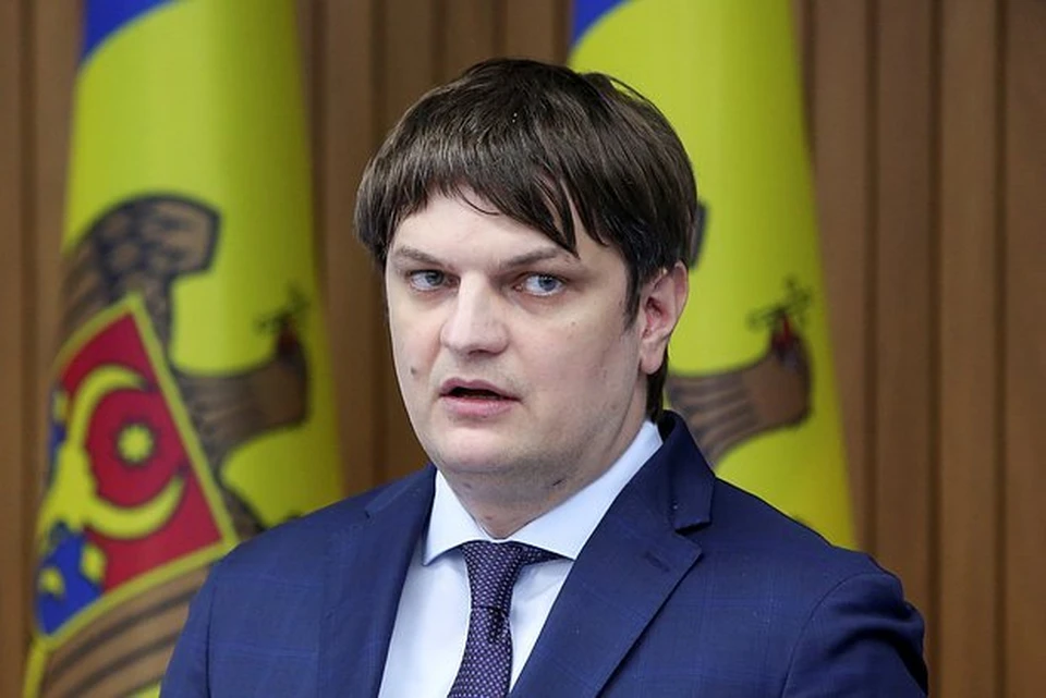 Министр развития регионов Молдавии Спыну заявил о выходе из партии Санду