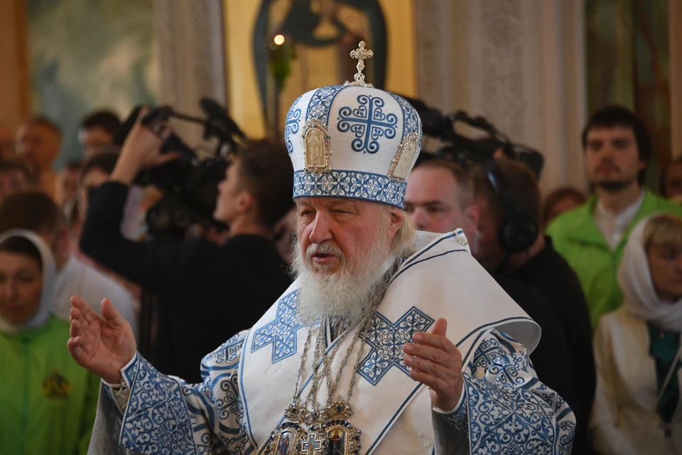 Патриарх Кирилл призвал не бояться ядерного оружия и конца света