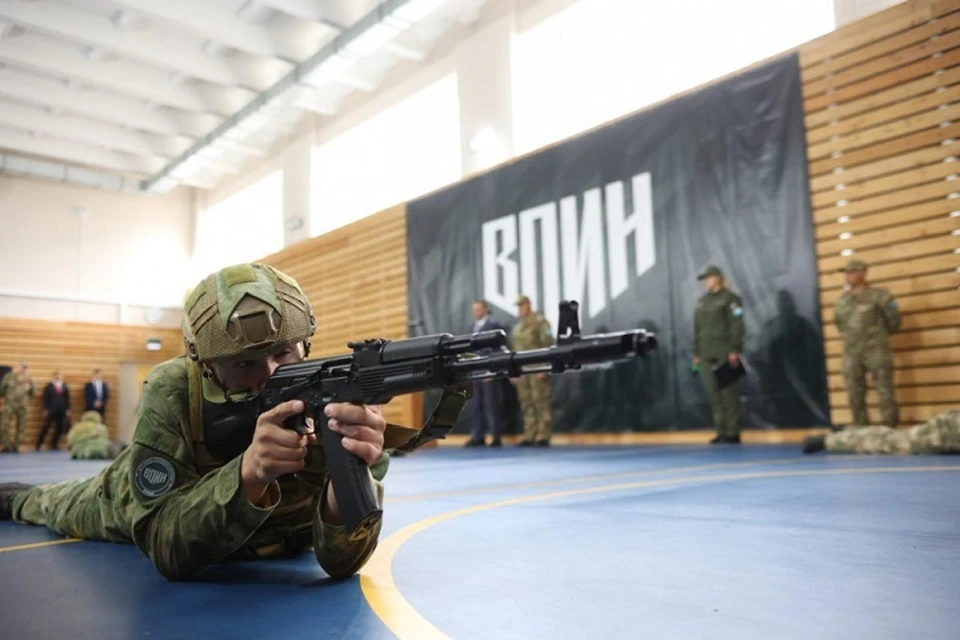 Центр «Воин» занимается военно-патриотическим воспитанием молодежи. Фото: Антон ШЕВЧЕНКО