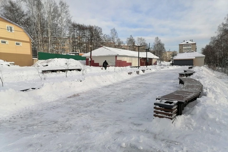 Благоустройство сквера завершилось в поселке Хабаровского края Фото: пресс-служба министерства жилищно-коммунального хозяйства края