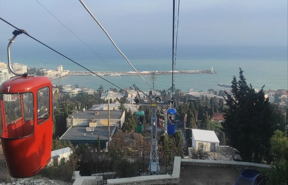 В период праздников канатная дорога на Ай-Петри в Крыму будет работать по новому графику.