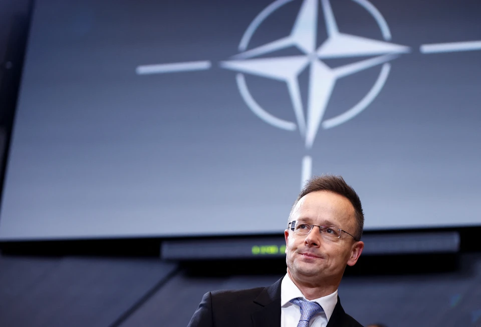 Сийярто: администрация Джо Байдена не проявляла интереса к контактам с Венгрией