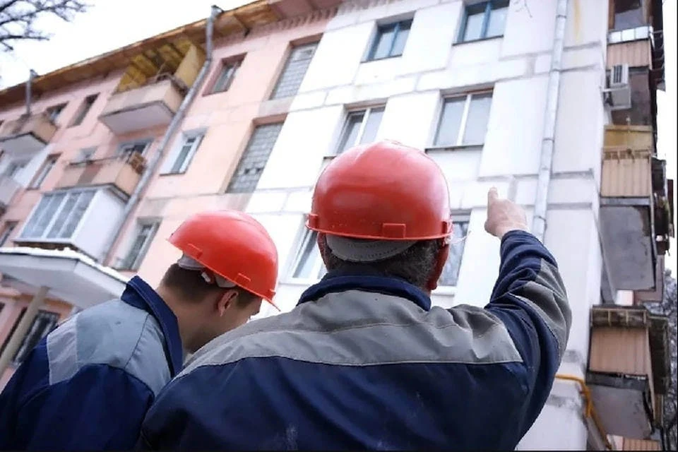 В Тельманово ДНР капитально ремонтируют один из многоквартирных домов. Фото: Минстрой ДНР