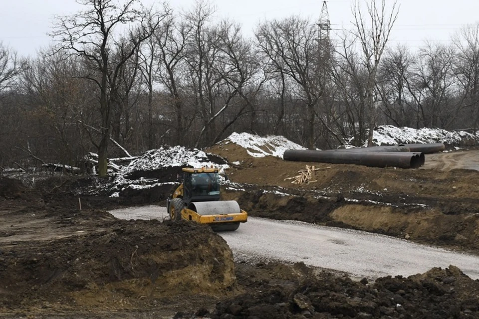 В Макеевке приступили к капремонту моста через реку Грузская. Фото: ТГ/Ключаров