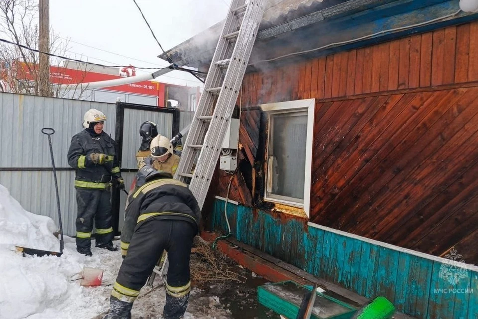 В Красноярском крае за сутки потушили десять пожаров. Фото: МЧС