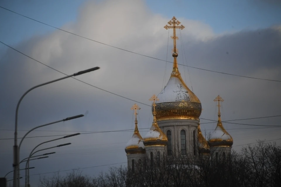 Новосибирский священник прокомментировал приметы на Татьянин день 25 января.