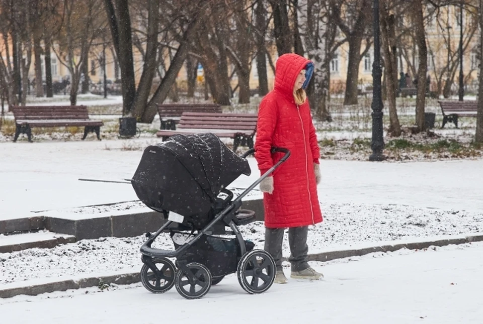 Ставрополец поджег детскую коляску в подъезде и сбежал