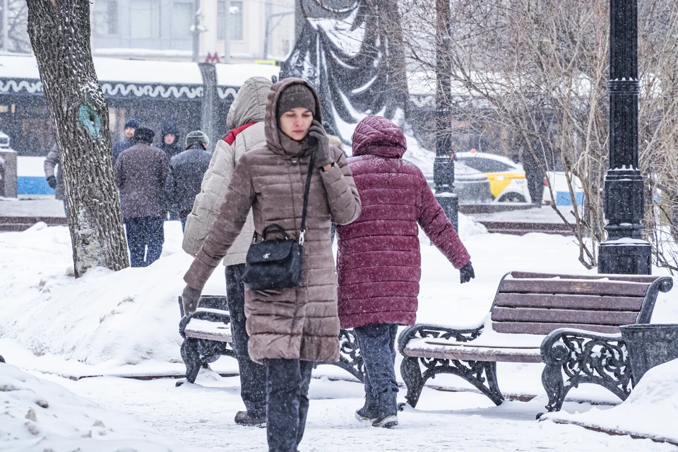 Ухудшение погодных условий в России: снег, дождь и гололёд