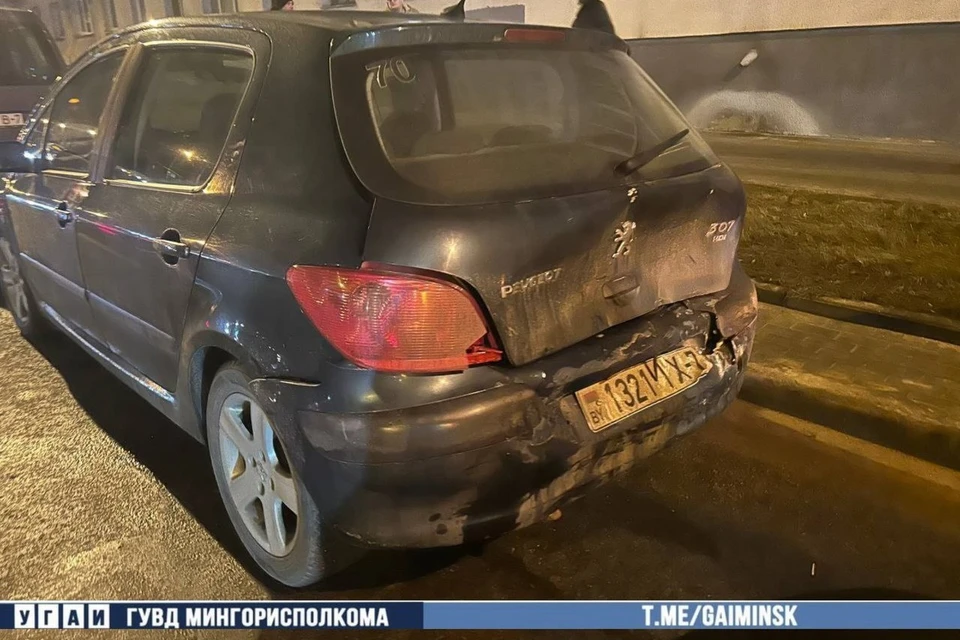 Пять автомобилей столкнулись на перекрестке в Минске. Фото: телеграм-канал УГАИ ГУВД Мингорисполкома