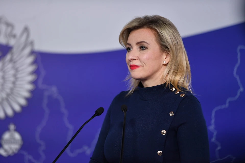 Захарова обвинила Зеленского во лжи о причинах запрета на переговоры с РФ
