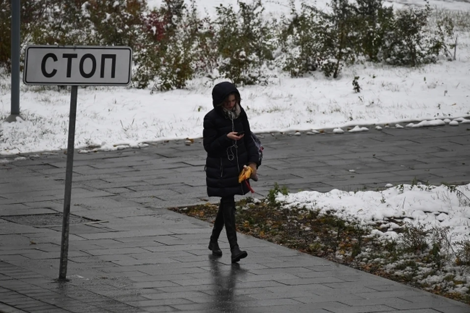 На дорогах гололедица, снежный накат.