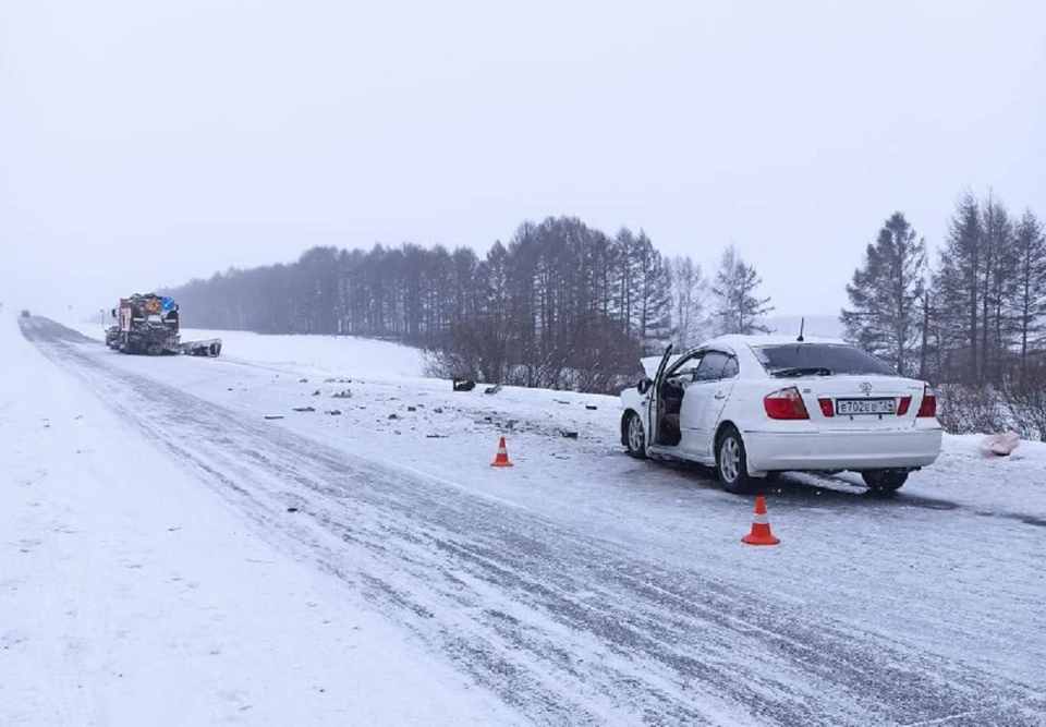 В ДТП в Балахтинском районе погиб 15-летний пассажир. Фото: краевое МВД