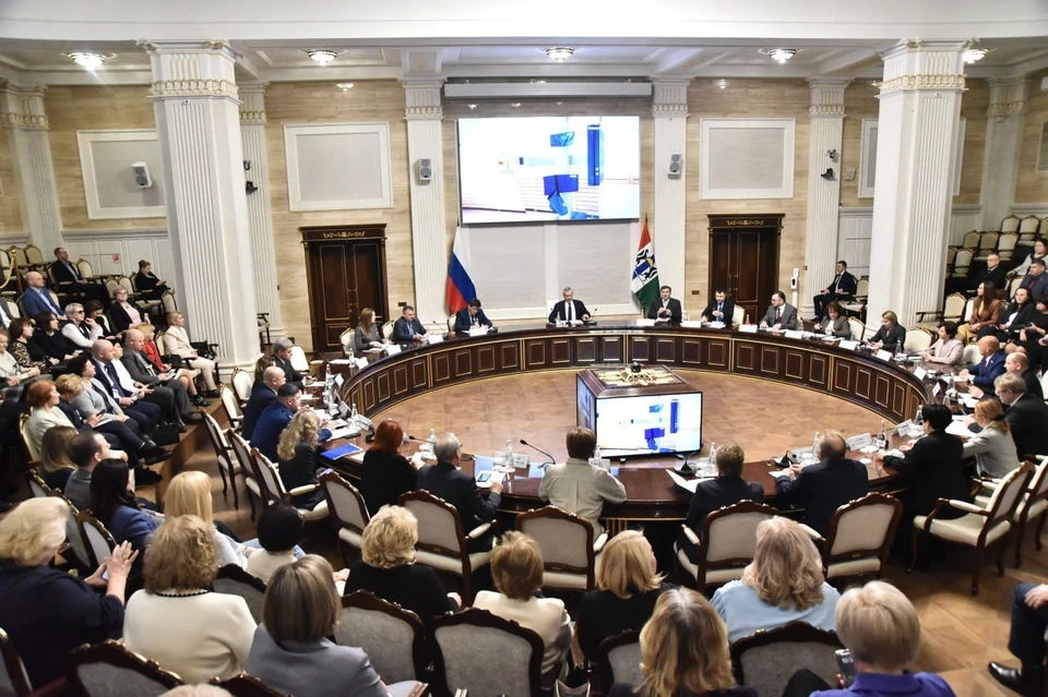 12 новых национальных проектов стартовали в Новосибирской области с 2025 года. Фото: nso.ru