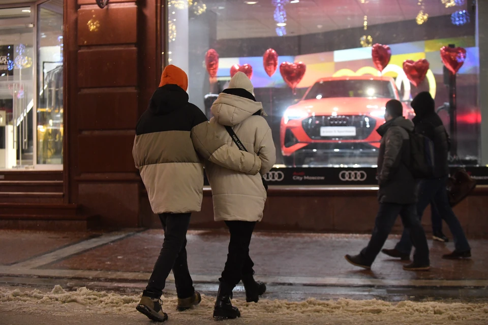 28% жителей города хотят провести 14 февраля вместе со своим любимым человеком