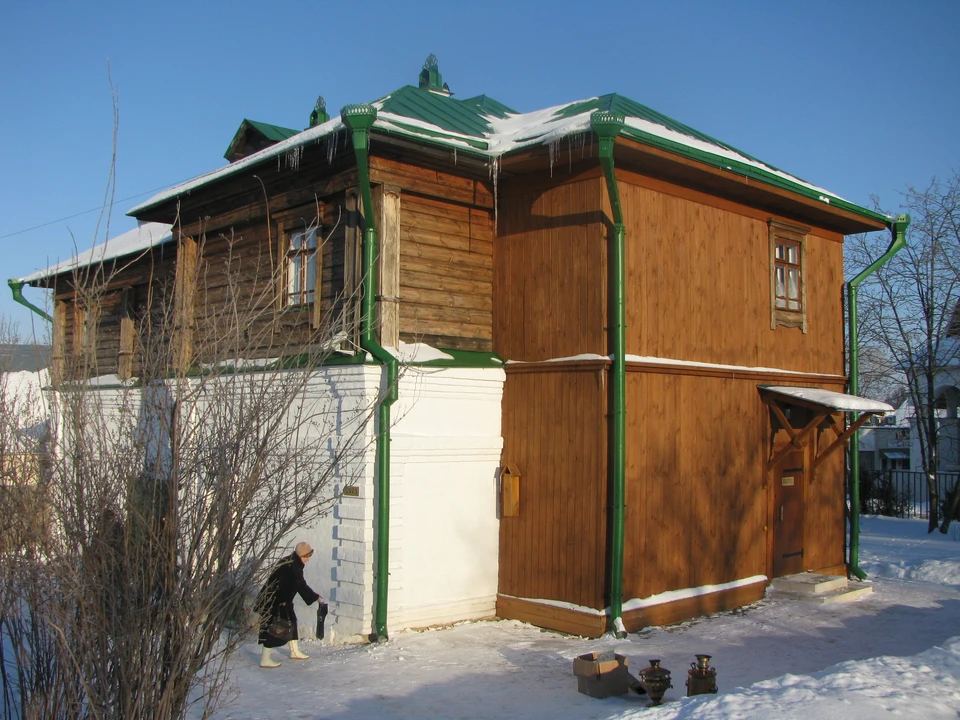 Сам дом купцов Агаповых.