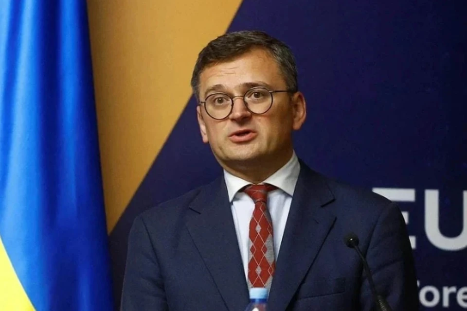 Кулеба: Киеву нужно не вести переговоры с Трампом, а втянуть его в длинную игру