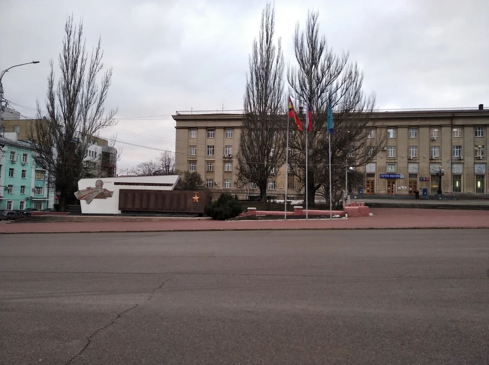 Выставка работает в Центральном почтовом отделении Курска