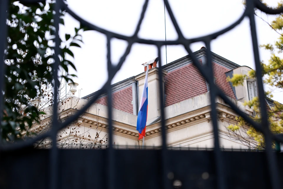 Нападение на российское консульство в Марселе было совершено исследователями