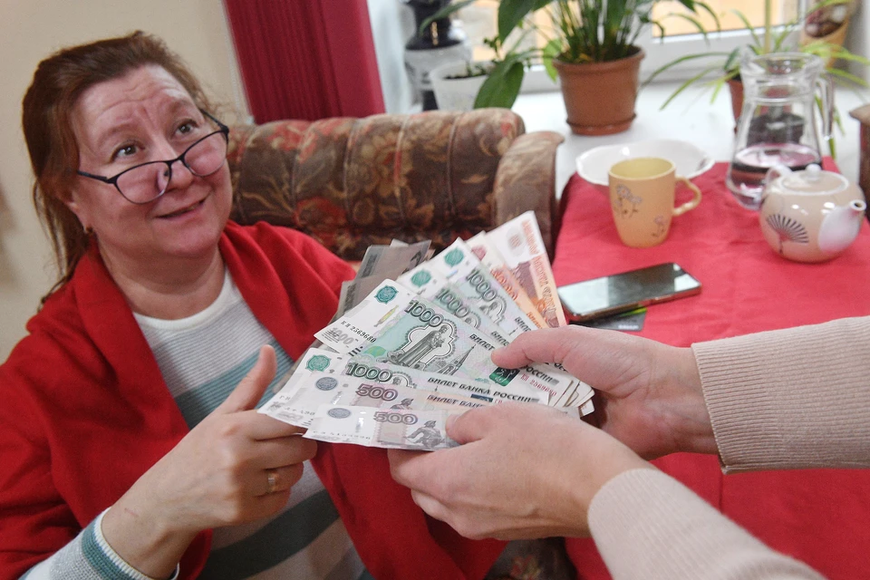 Жители Ульяновска назвали достойной пенсию в 46 700 рублей в месяц