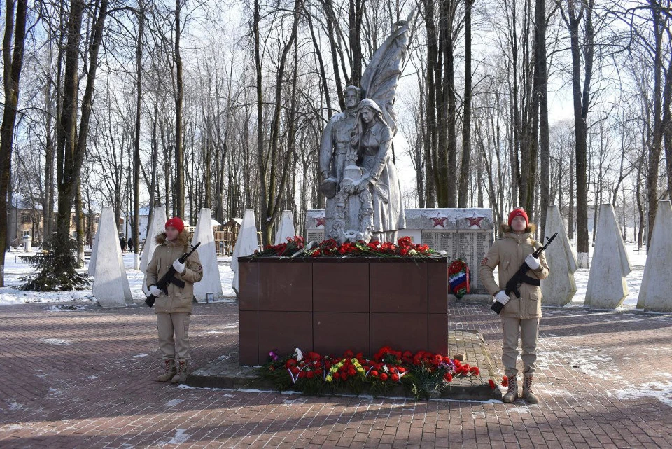 На мемориале в Зубцове.