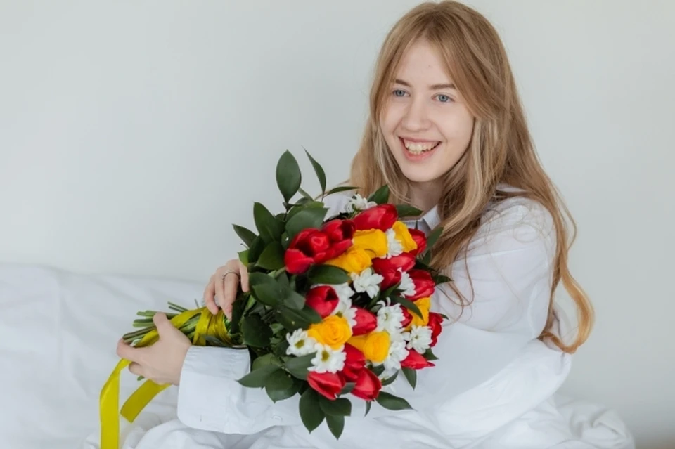 Женщина с цветами.
