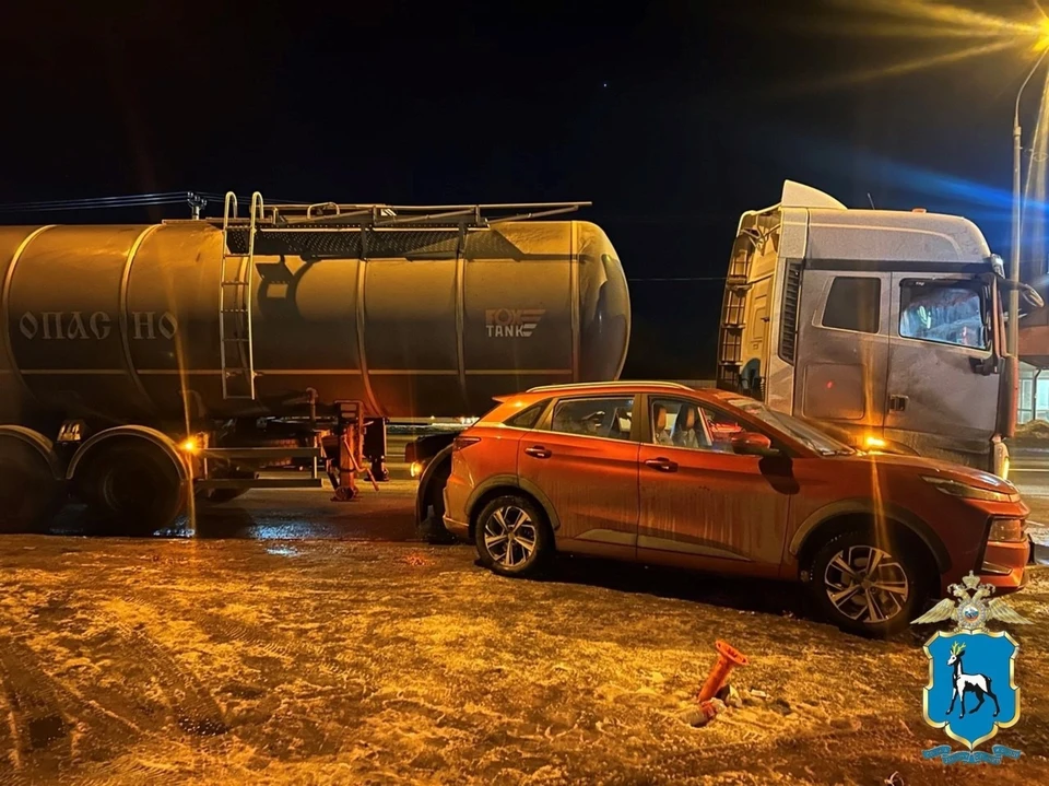Женщина-водитель внедорожника получила травмы, ей назначили амбулаторное лечение