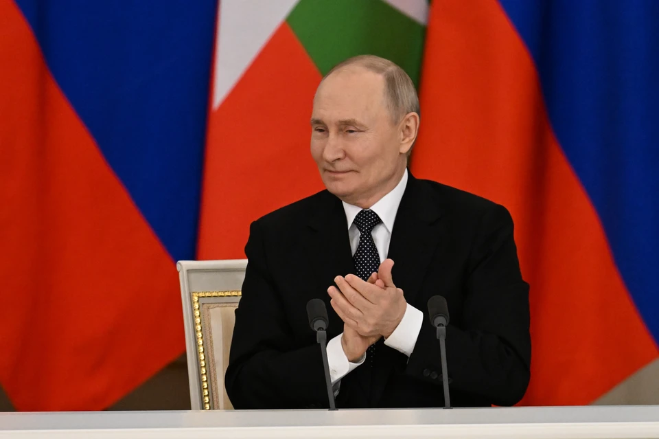 Глава государства подписал указ о награждении.