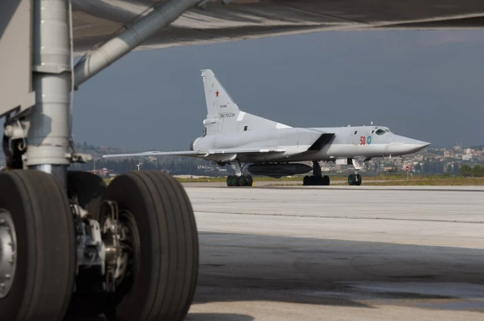 Бомбардировщики Ту-22М3 выполнили полет над нейтральными водами Балтийского моря. Фото: Вадим Савицкий/Минобороны РФ/ТАСС