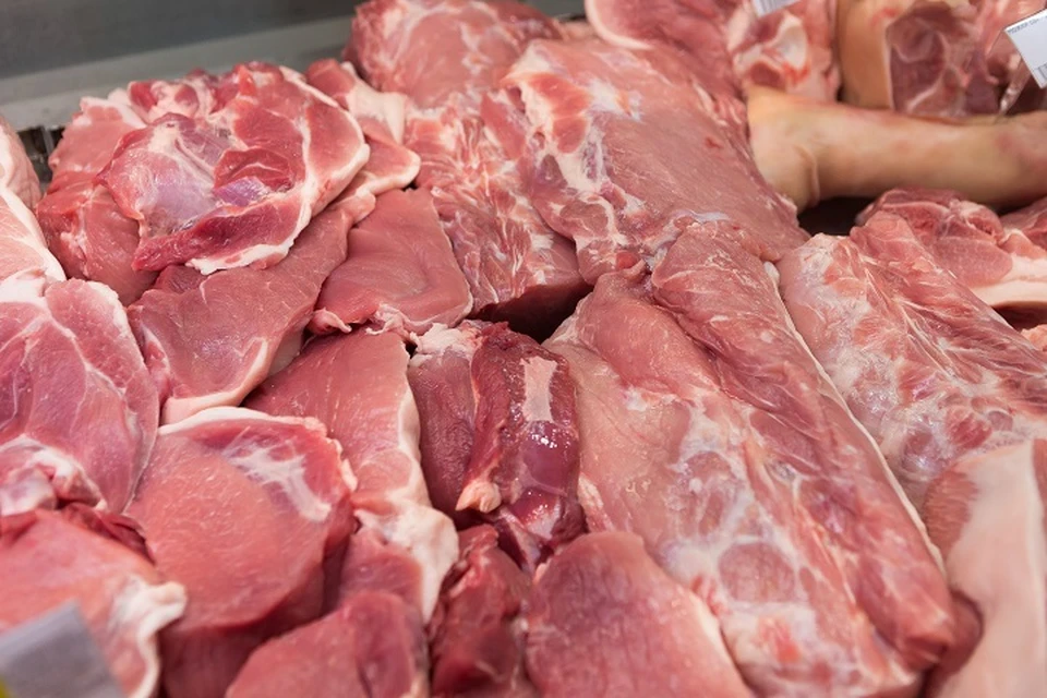 В образовательном учреждении Ярославля нашли мясо и фарш без сроков годности.