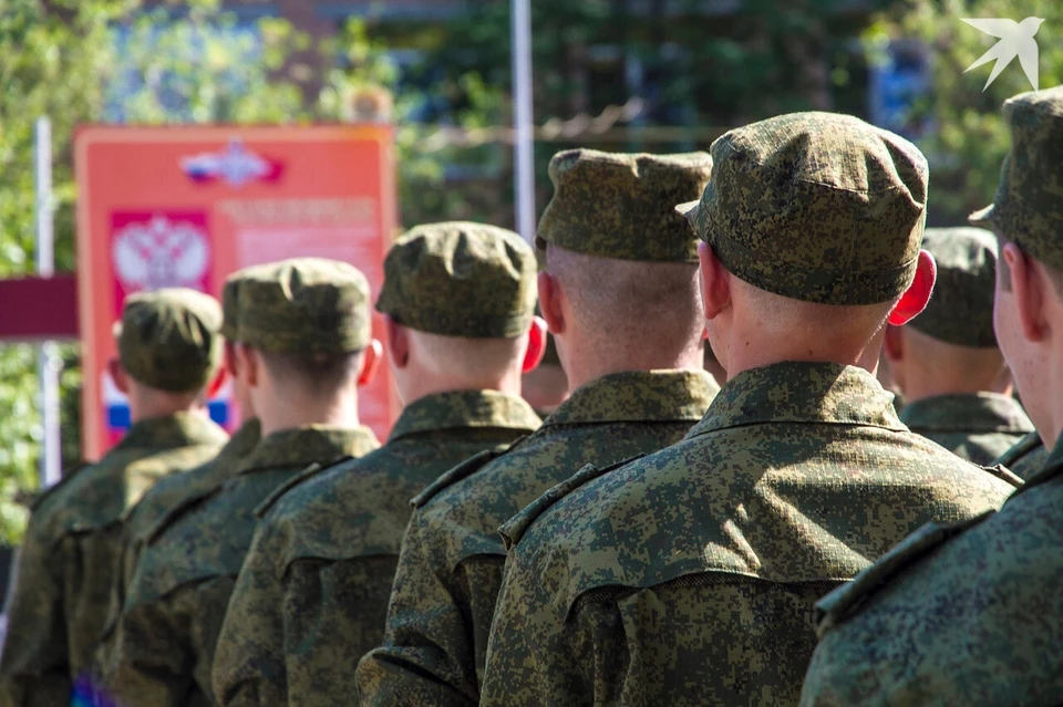 В замене военной службы альтернативной гражданской службой юноше отказали