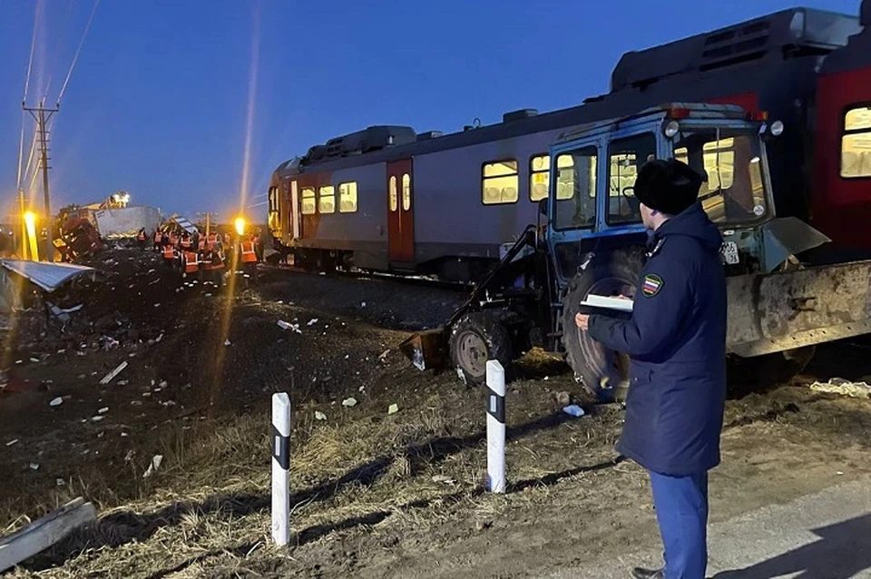 В Ярославской области устраняют последствия аварии на железнодорожном переезде. ФОТО: Северо-Западная транспортная прокуратура