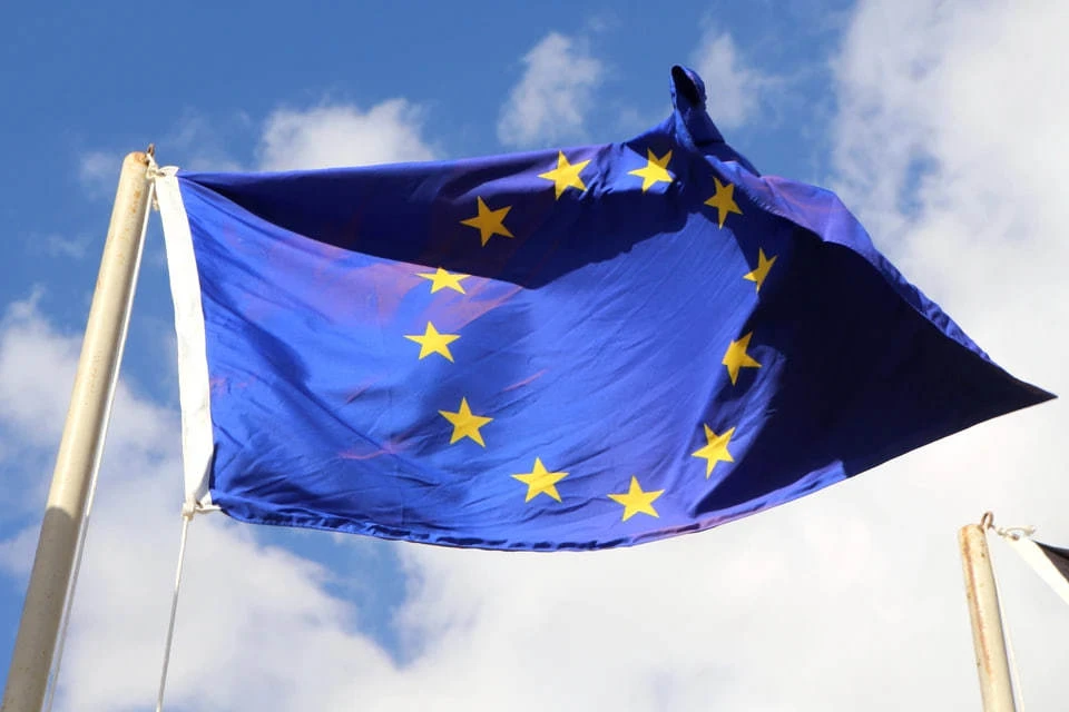 Bloomberg: Пакет помощи ЕС Украине вряд ли будет одобрен на этой неделе