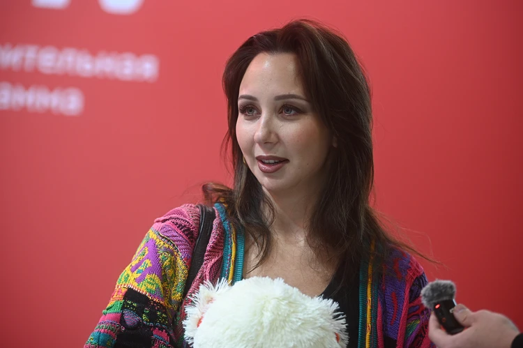«Я предполагала, что будет сюрприз»: Елизавета Туктамышева рассказала о реакции фигуристов на беременность Трусовой