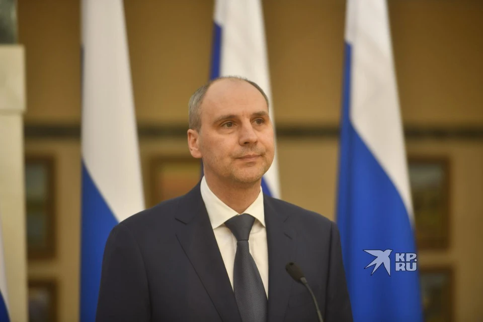 Денис Паслер прибыл в Екатеринбург 28 марта 2025 года