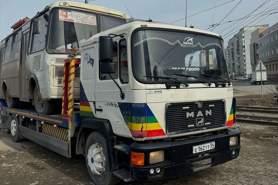 В Новосибирске с начала года люди пострадали в 34 ДТП с пассажирским транспортом. Фото: Госавтоинспекция Новосибирской области