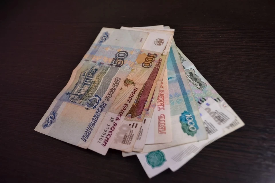Крымчан могут оштрафовать на 100 рублей за то, то их дети танцевали на могиле