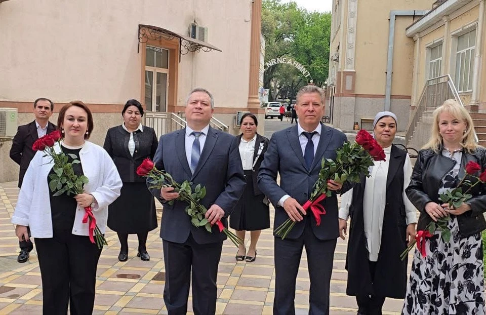 Возглавляет делегацию зампред правительства Юрий Абдуллаев
