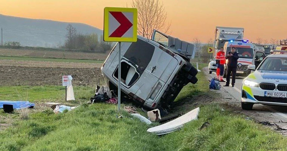 В жутком ДТП в Румынии погибли трое граждан Молдовы. Фото:соцсети