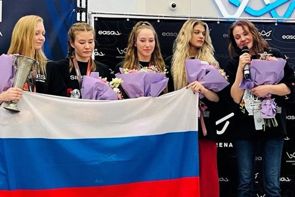 Кузбасские спортсменки завоевали бронзовую медаль на онлайн-соревнованиях.