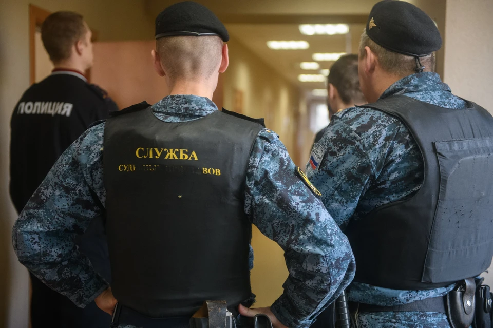 Свердловчанка накопила долгов почти на 300 000 рублей