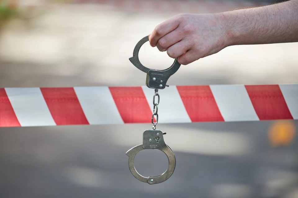 По версии следствия, он получил деньги через посредников