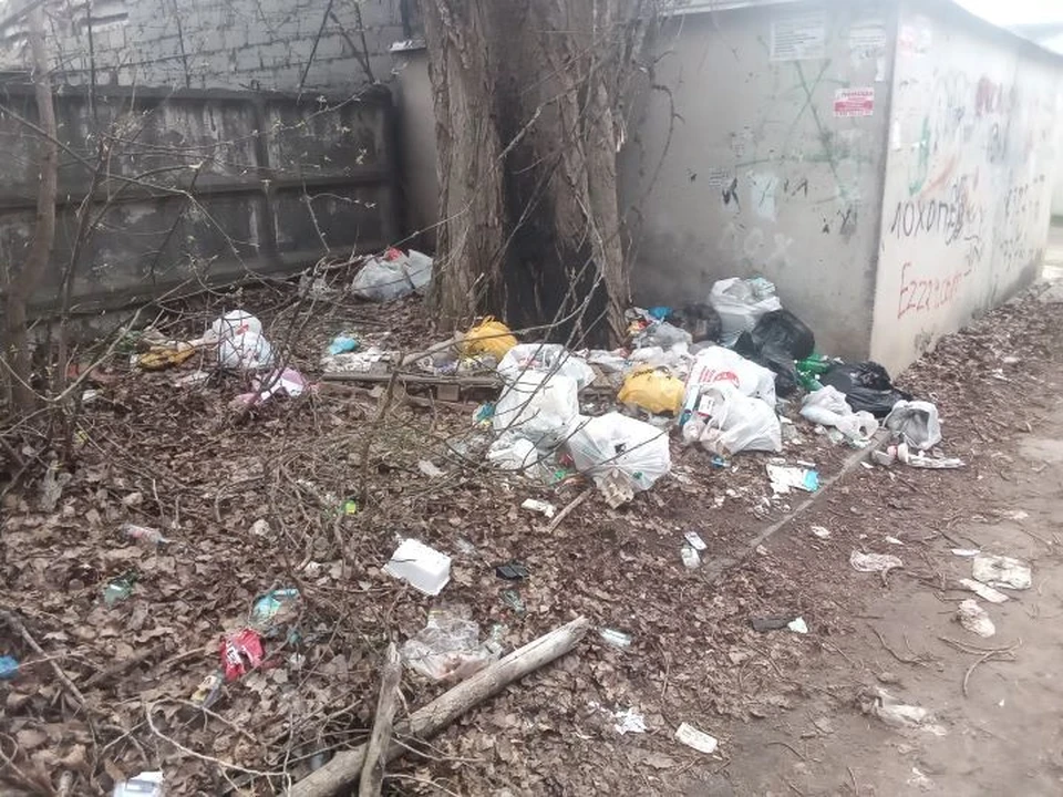 В Курске все еще разгребают оставшийся мусор