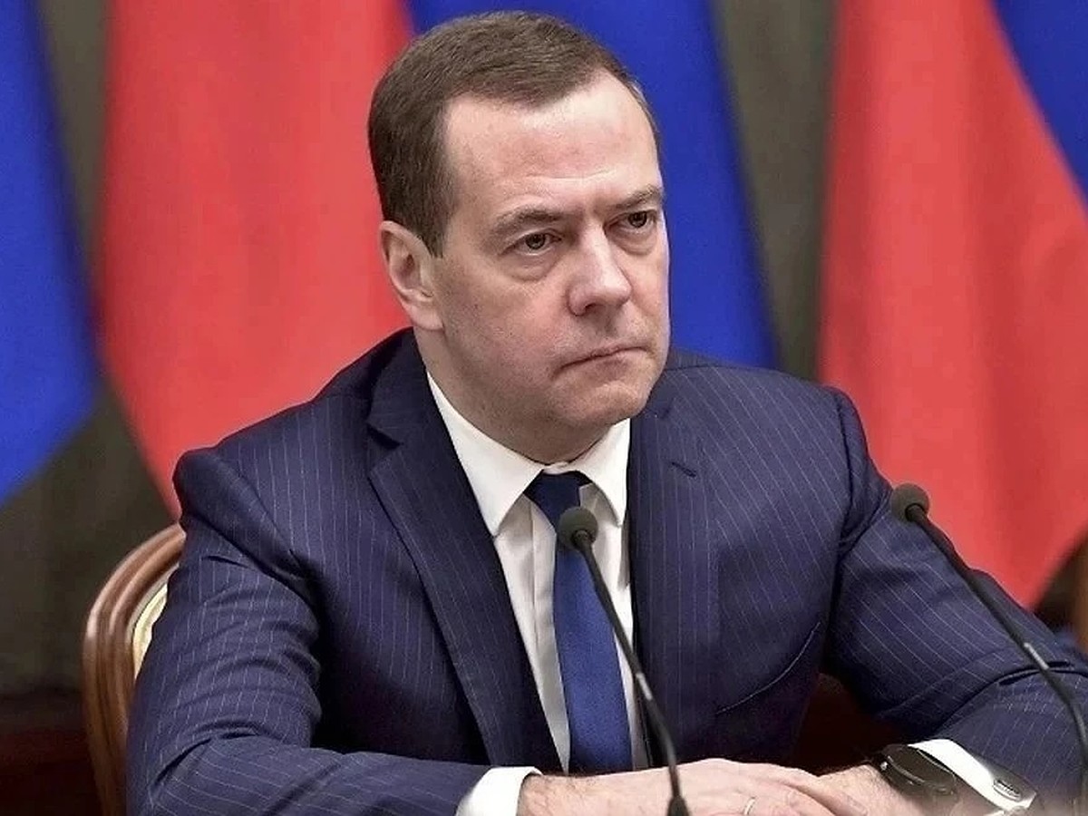 https://s10.stc.yc.kpcdn.net/share/i/12/14453518/de-1200x900.jpg