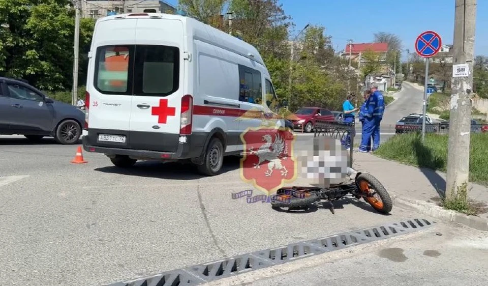 Мужчина на электровелосипеде погиб в ДТП. Фото: кадр из виде Госавтоинспекции Севастополя/Tg