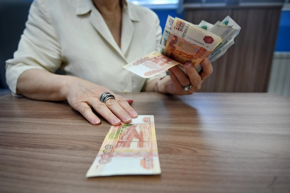 Названа средняя и максимальная предлагаемая зарплата главных экономистов в Новосибирске.