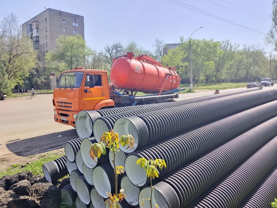 Запланирована замена двух сегментов коллектора. ФОТО: Минстрой ЛНР